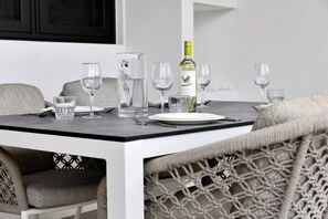 Dining - Villa Valena Apartment 1 with Cooling Pool (Kralendijk)