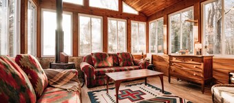 Poconos Retreat A Vintage Gem