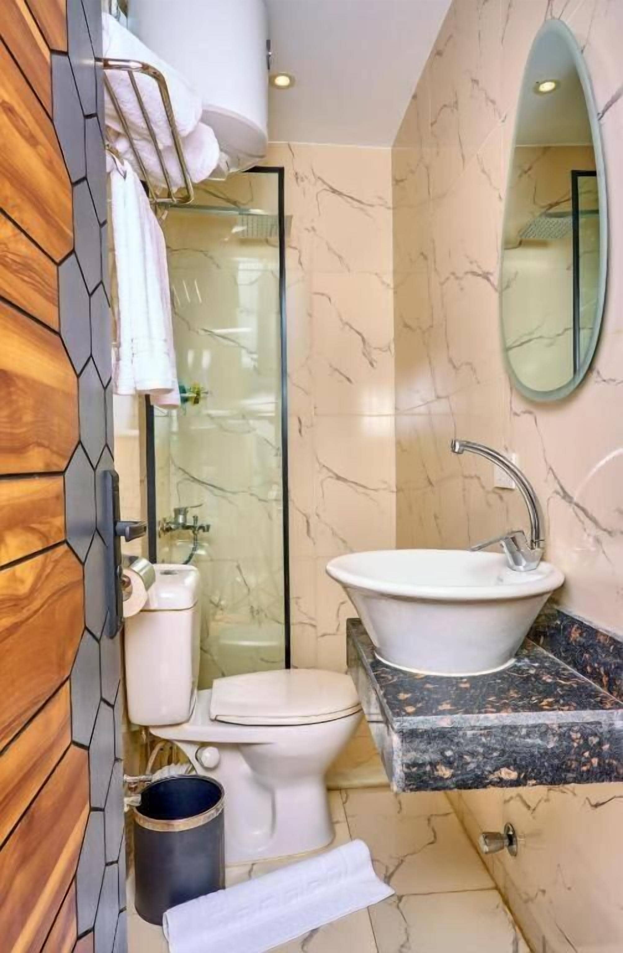 Photo - Pyramids Tower