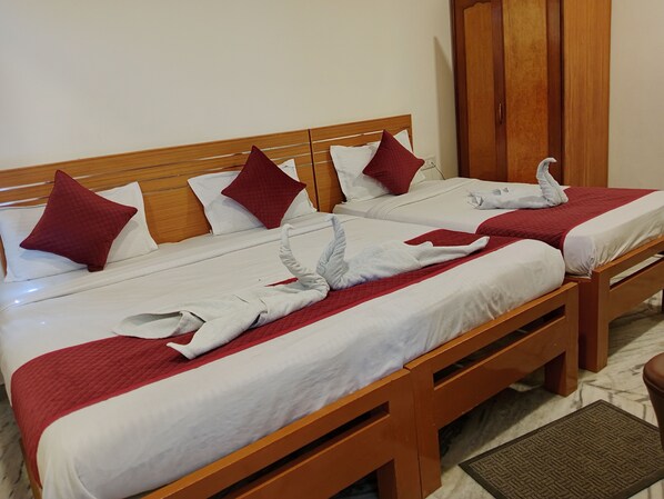 Family Triple Room | Free WiFi