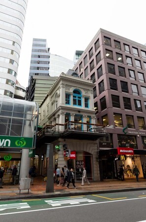 Exterior - Lambton Quay Loft - Sleeps 10 (Wellington)