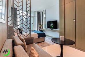 Estudio Grand, balcón | Muebles diferentes, tabla de planchar con plancha y wifi gratis 