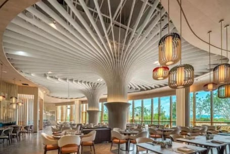 Restaurant. Joyview Heilongtan Resort