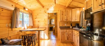 Lakeview Camp Cottage at Wilderness Presidential
