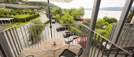 Standard Double Room, Lake View | Lake view