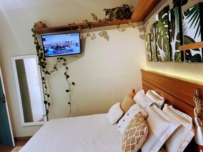 1 habitación, tabla de planchar con plancha y wifi 