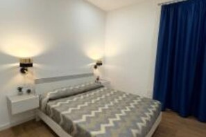 2 Schlafzimmer, Zimmersafe, kostenloses WLAN, Bettwäsche