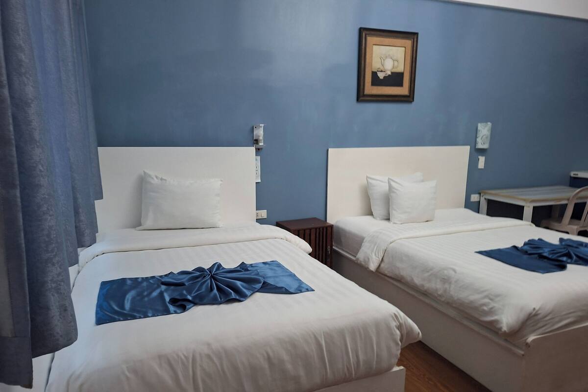 Desk, blackout curtains, free WiFi, bed sheets