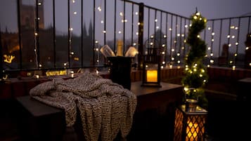 Apartment | 2 bedrooms, desk, iron/ironing board, Internet