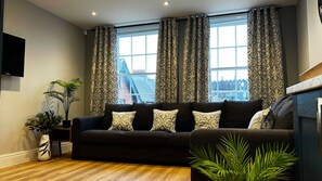 Appartement | 1 chambre, bureau, fer et planche à repasser