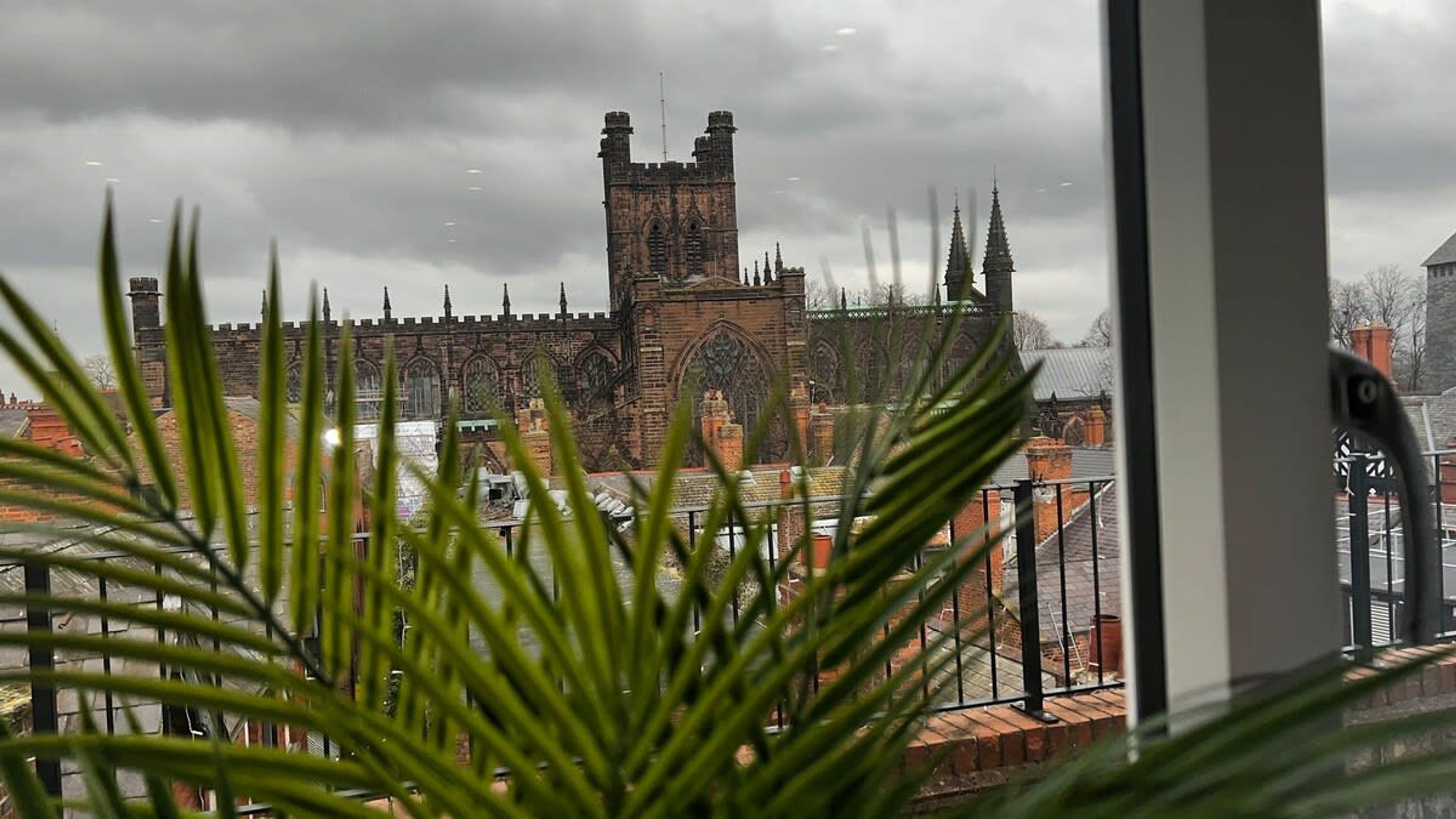 Apartamento | 10 quartos, escrivaninha