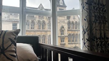 Apartment | 1 bedroom, desk, iron/ironing board