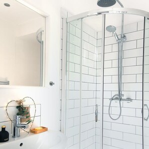 Hus | 3 soverom og internett