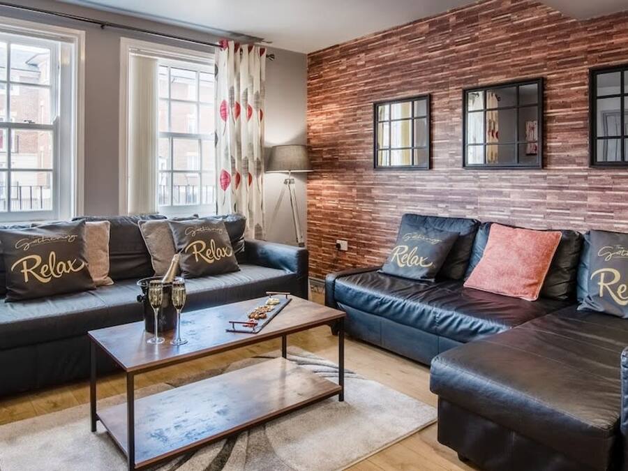 Leilighet | 5 soverom