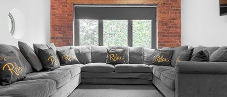 아파트 | 4 개의 침실, 책상, 다리미/다리미판