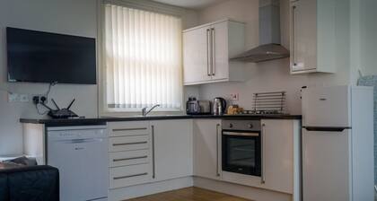 The Storyhouse Gathering 5 Bed - Sleeps 13 City Centre