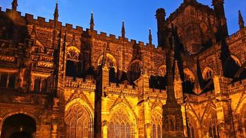 Apartment | 7 bedrooms, iron/ironing board