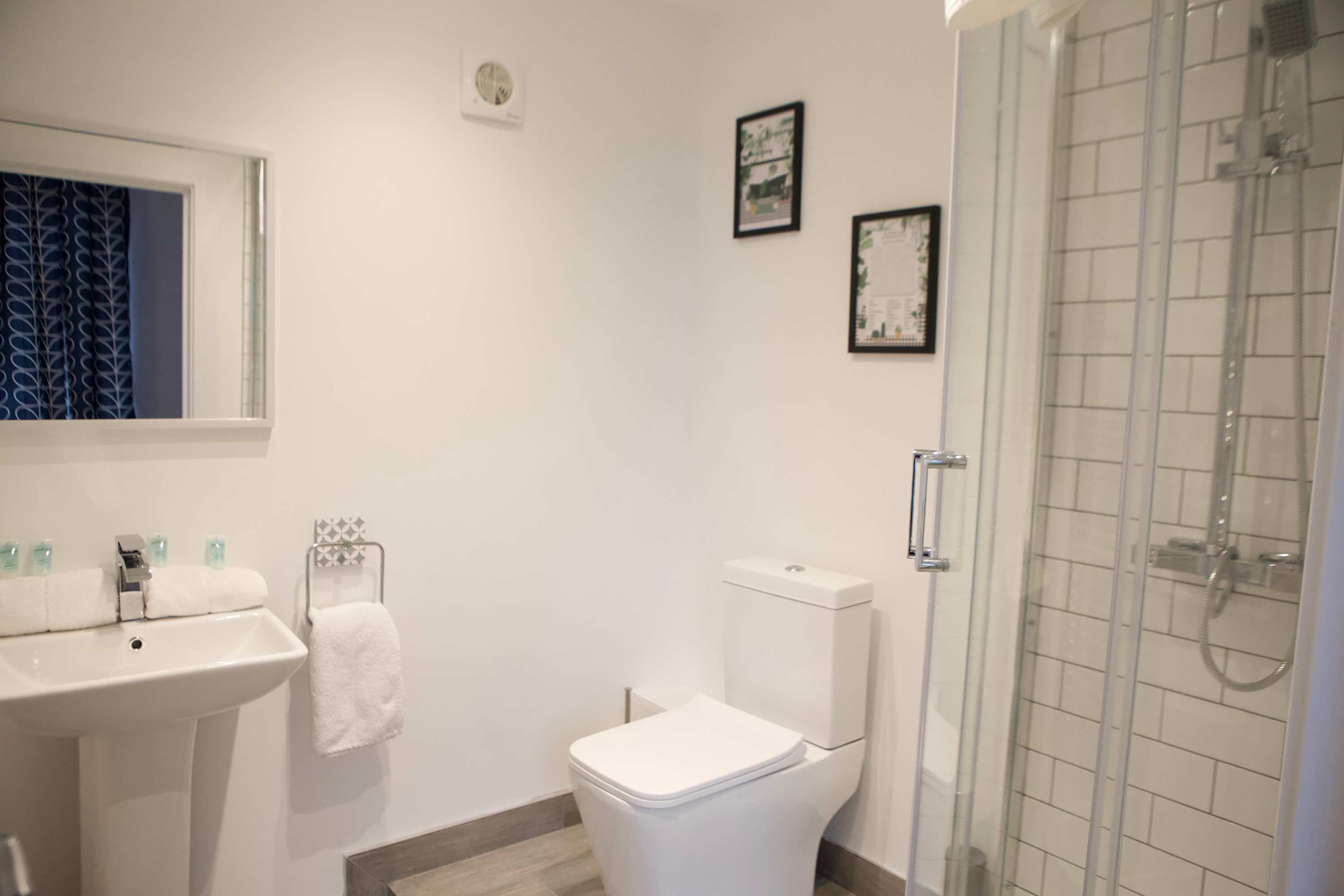 Apartment | 2 bedrooms, desk, iron/ironing board