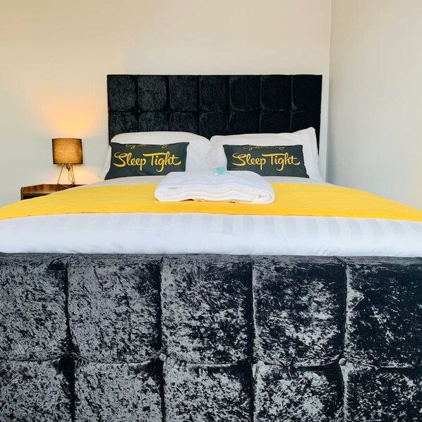 Apartment | 1 Schlafzimmer, Schreibtisch, Bügeleisen/Bügelbrett