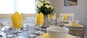 The Flintshire - Flint