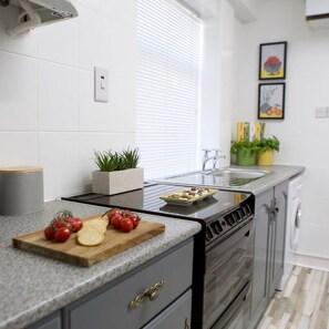 House | 3 bedrooms, iron/ironing board