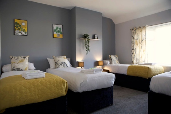 Apartment | 3 bedrooms, iron/ironing board