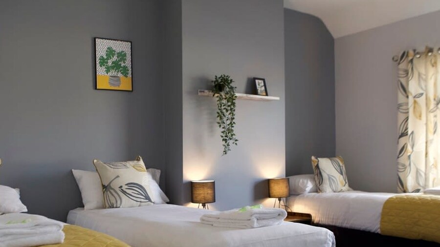 The Flintshire - Flint