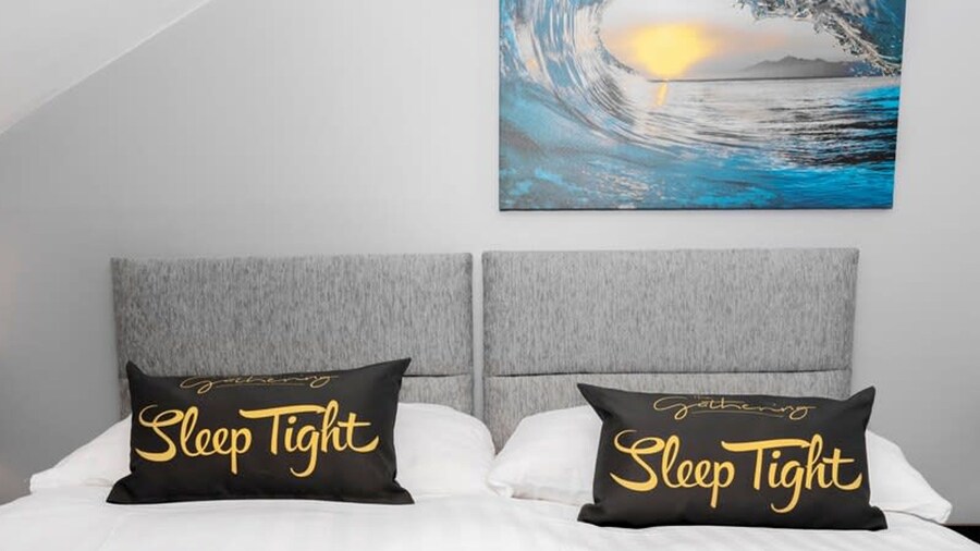 The Llangollen - Berwyn House Central Wrexham