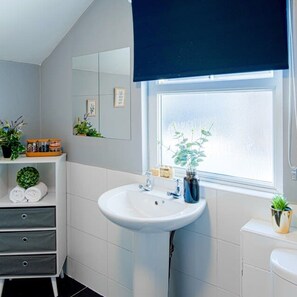 Appartamento | Bagno | Asciugamani, carta igienica