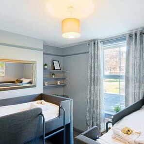 Apartment | 3 bedrooms, Internet