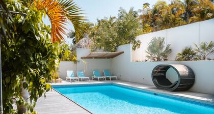 2 room - private pool - 2 person apartment - Frangipani