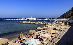 Beach - Romantic place of Kefalos (Kamari)