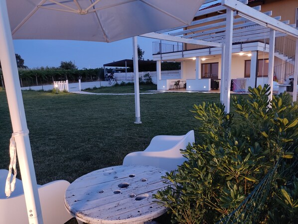 Terrasse/gårdhave