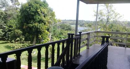 Amazon Paradise Lodge
