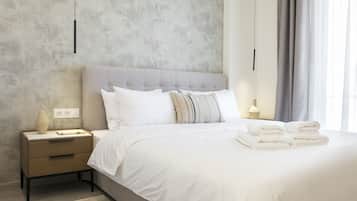 Appartamento Deluxe, vista città | 2 camere, cassaforte in camera, con stile personalizzato