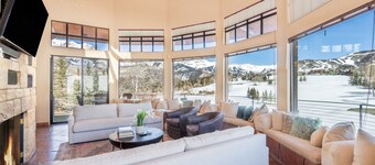 Singletree-Paragon by Curate Telluride-Pickleball, Pool Tbl, Hot Tub, Ping Pong