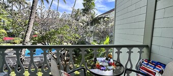 Deluxe Kona Studio 1 minute to Ocean!