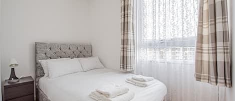 2 Schlafzimmer, Bügeleisen/Bügelbrett, kostenloses WLAN, Bettwäsche