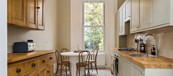 The Fulham Town House - Spacious 4BDR House with Garden