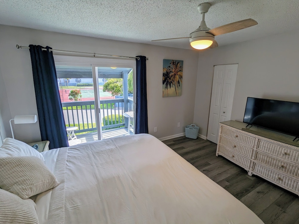 Amelia Oasis PetFriendly Condo with Pool, Tennis, 3 Min to Beach! Fernandina Beach Vrbo