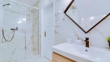 Suíte standard - Blue | Salle de bain | Sèche-cheveux