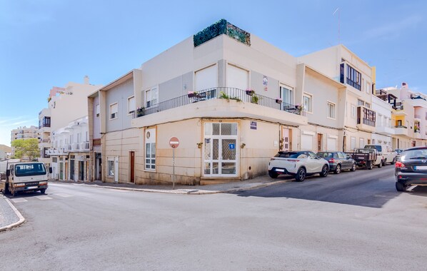 Front of property - Groundfloor 57 (Faro)