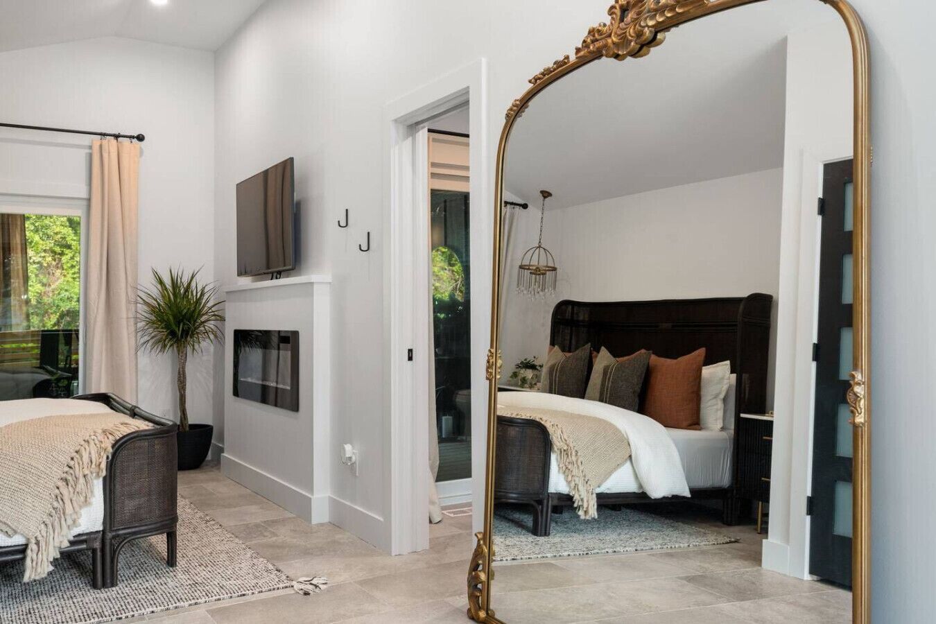 1 bedroom, desk, iron/ironing board, free WiFi