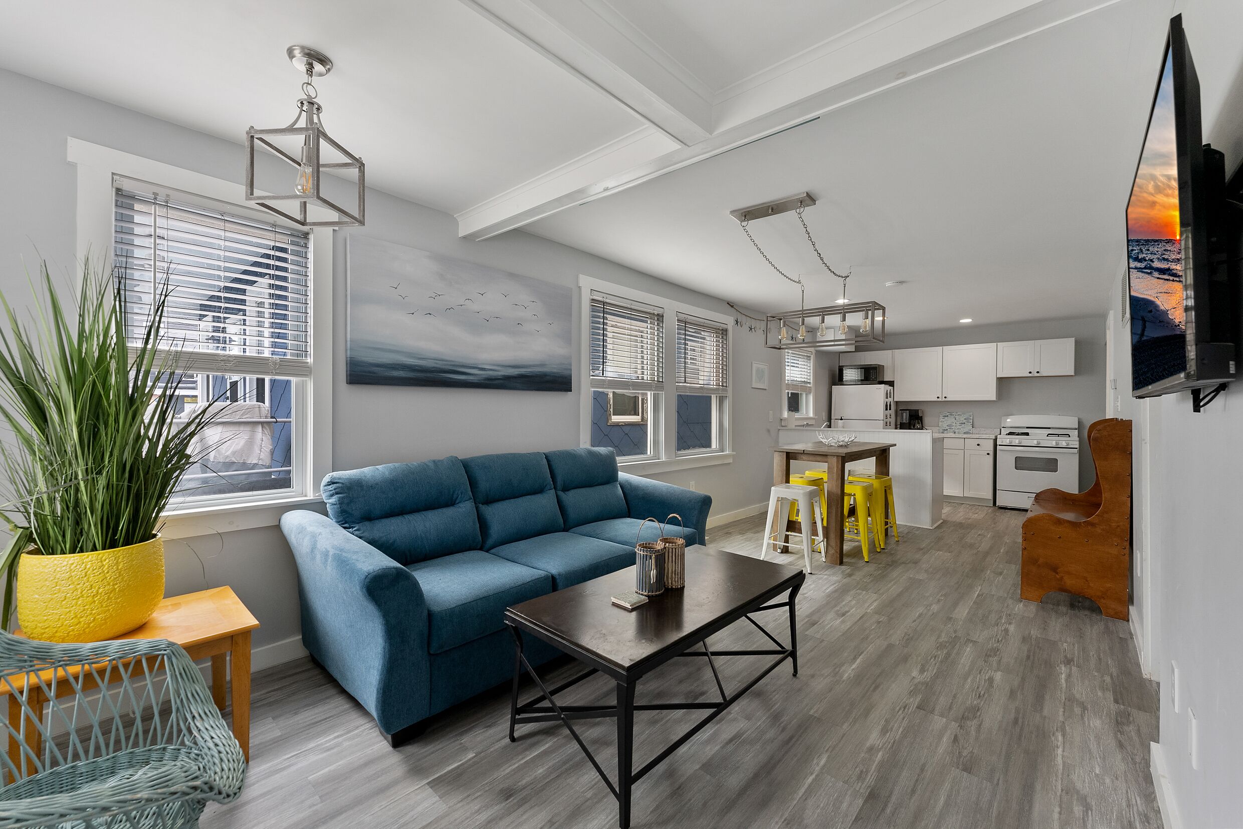 Wild Seahorse 1 - North Wildwood - 2BR / 1Ba - Sleeps 6+ Comfy / Clean / Modern