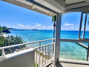 Interior - Suite Mer, VIP Pied Dans L'eau (Le Gosier)