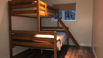 2 bedrooms, bed sheets