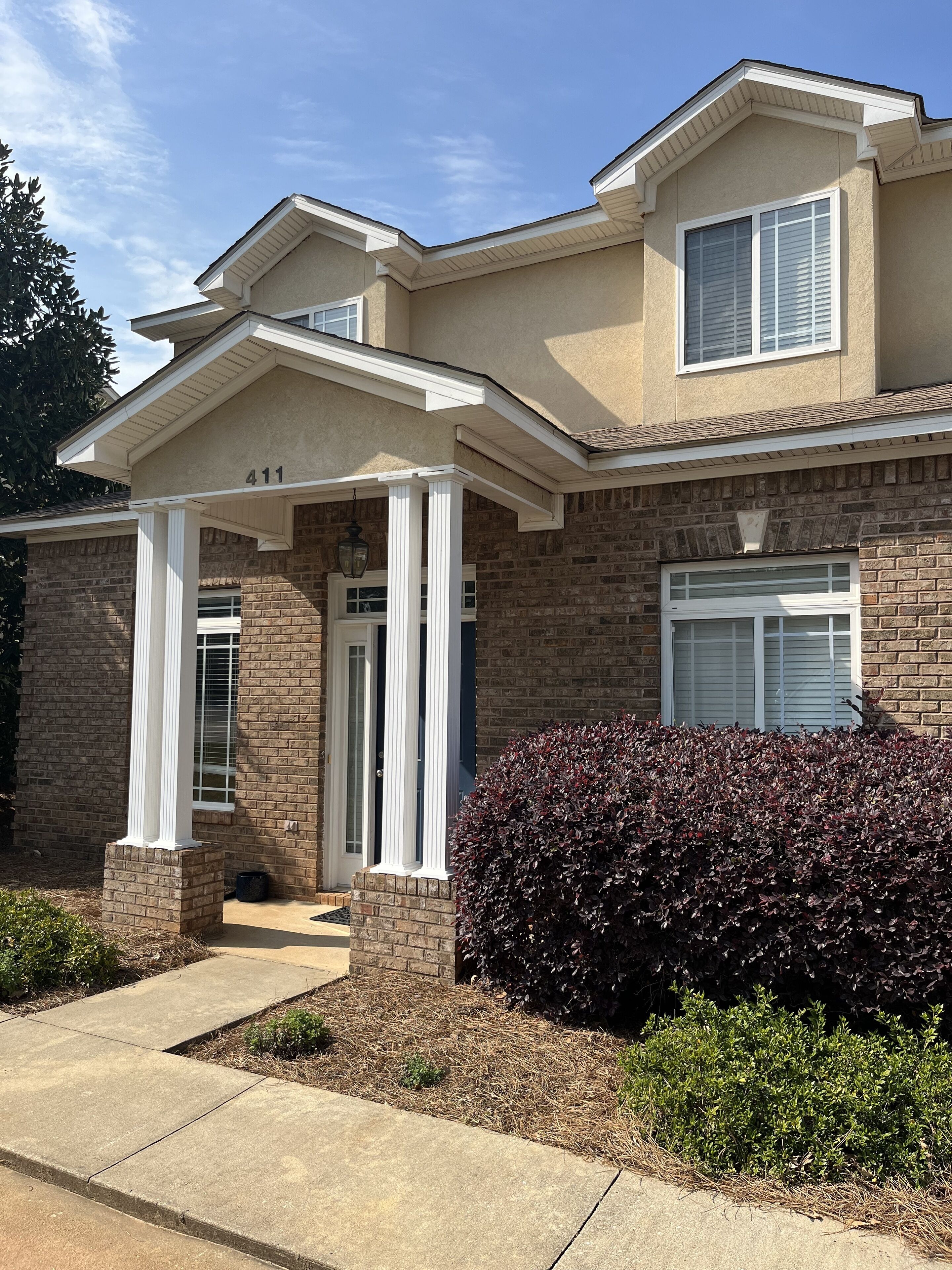  Townhouse 3bd 3.5 bth Auburn, AL Quiet area and pet friendly 1 mile from campus