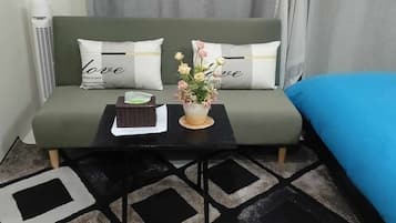 Standard Condo, 1 Bedroom, Kitchen, City View | 1 bedroom, individually decorated, individually furnished