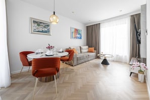 Luxury Apartment, 1 Bedroom | Living area