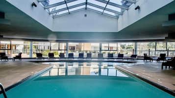 Appartement | Piscine | Piscine couverte, piscine extérieure (ouverte en saison)